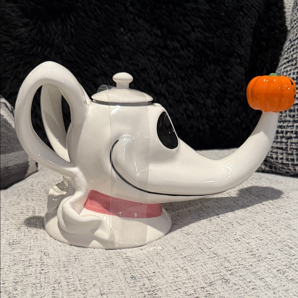 NEW zero teapot